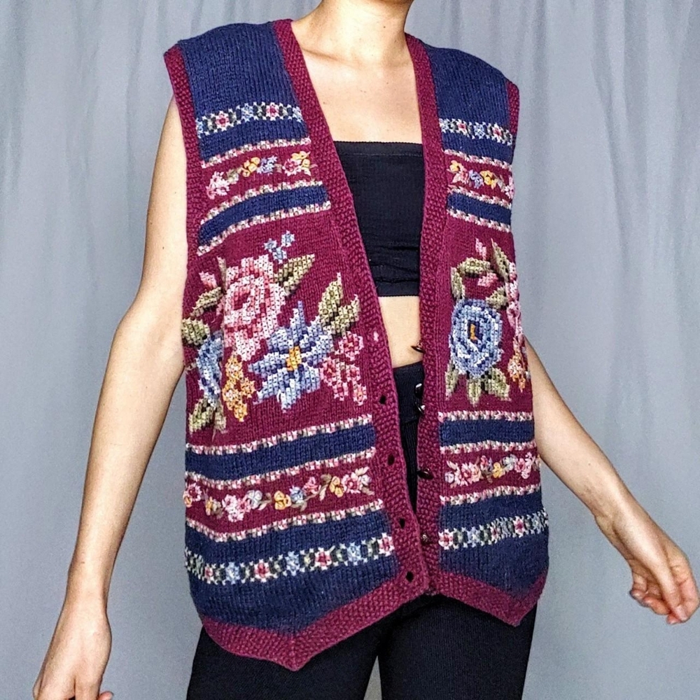 Vintage Floral Knit Cardigan - Maroon and Blue